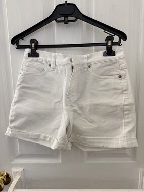 Banana Republic White High-Rise Women's Denim Shorts